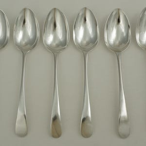 Six Hester Bateman Antique English Georgian Sterling Silver Dessert Spoons, London 1782, 170mm, 174g.