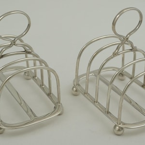 Pair 5-Bar Antique Silver Toast Racks, Birmingham 1920, 95mm, 187g.