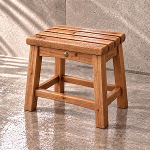 Wooden Shower Stool in Solid Cedar, Handmade Bath Seat & Bathtub Side Table, Spa Bathroom Decor