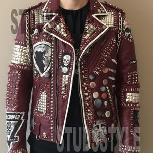 Punk Hardware Chain Frame Leather Jacket med dödskallelappar och nitar Herrkläder