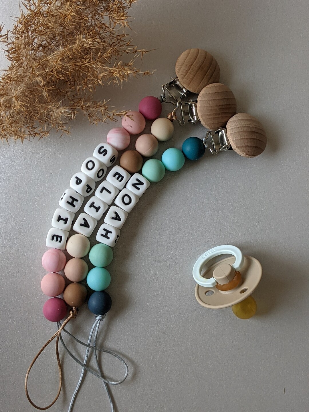 Personalized Silicone Pacifier Holder Clip - Etsy