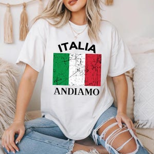 Italy Shirt, Italia Andiamo Shirt, Italy Family vacation shirt, italia shirt, italy trip tshirt, ciao shirt italia gift, italia flag shirt