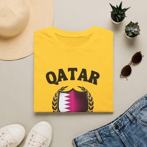 Camiseta de Qatar, Camiseta con la bandera de Qatar, Camiseta con el escudo de Qatar, Camiseta de Qatar para la Copa Mundial, Camiseta de fútbol de Qatar, Camiseta de Qatar, Fútbol de Qatar, Camiseta de país para adultos imagen 4