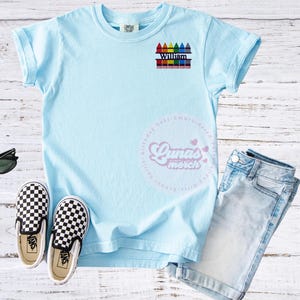 男の子用パーソナライズ新学期シャツ - 入学式Tシャツ、幼稚園用カスタムシャツ、男の子用ネームシャツ、幼稚園服