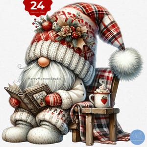 Op de afbeelding: Waterverf illustratie van een kerstkabouter die een boek leest. De kabouter draagt een rood-witte geruite hoed en wanten en zit in een houten stoel met een geruite deken. Een mok warme chocolademelk staat op een kleine kruk.