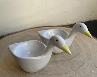 Ceramic duck shaped decorative egg cups