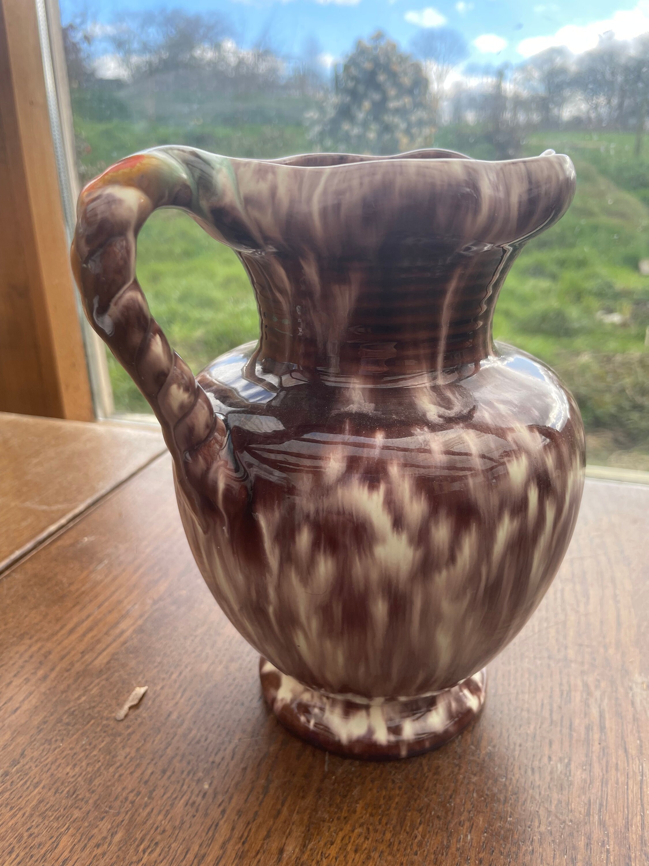 ドイツ製プラム色の縦溝のあるヴィンテージ水差し ヴィンテージ