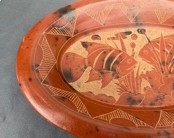 ロンボク島 インドネシア ササク土器 魚楕円皿 - Etsy 日本