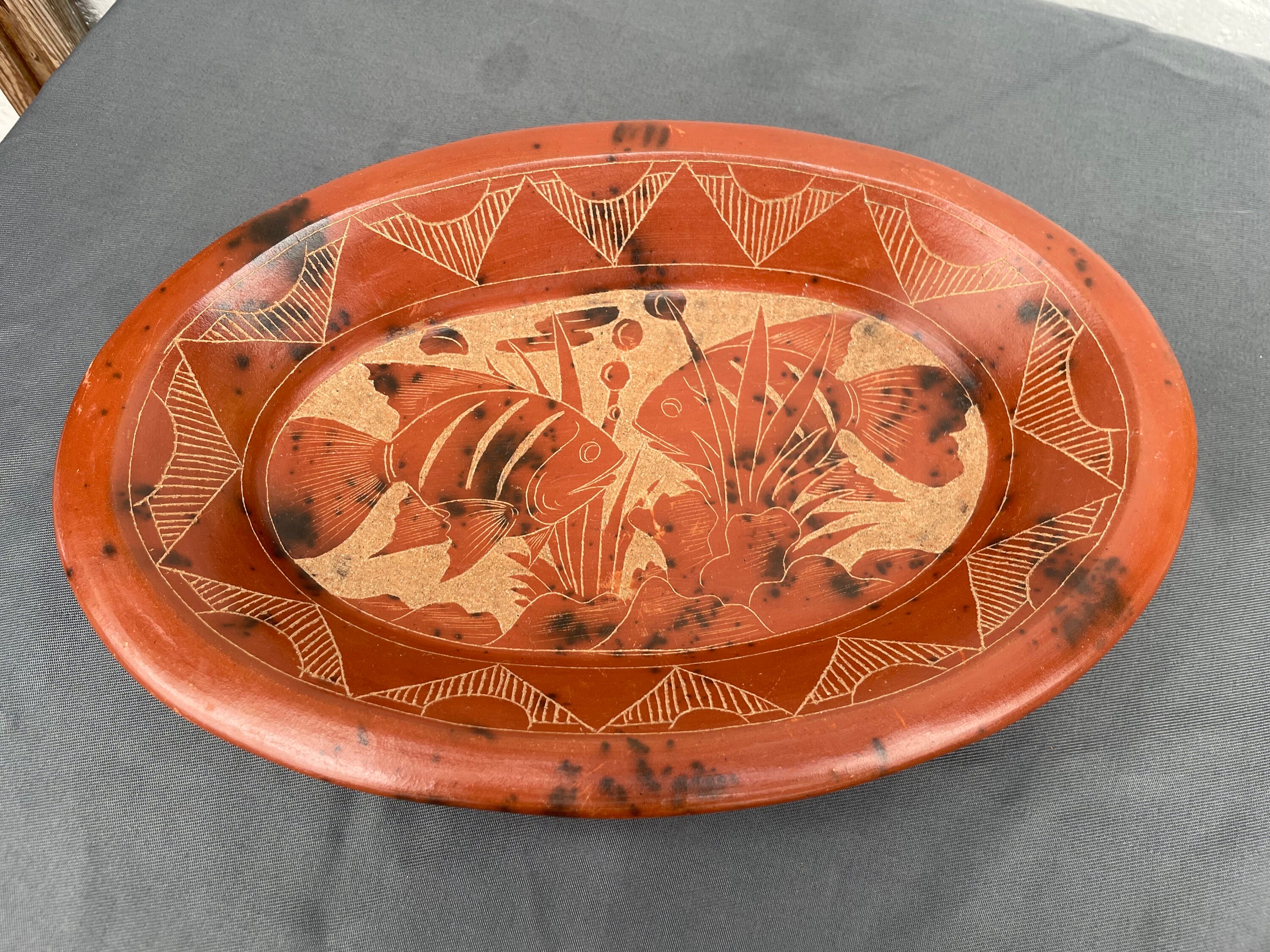 ロンボク島 ササック族 素焼き皿