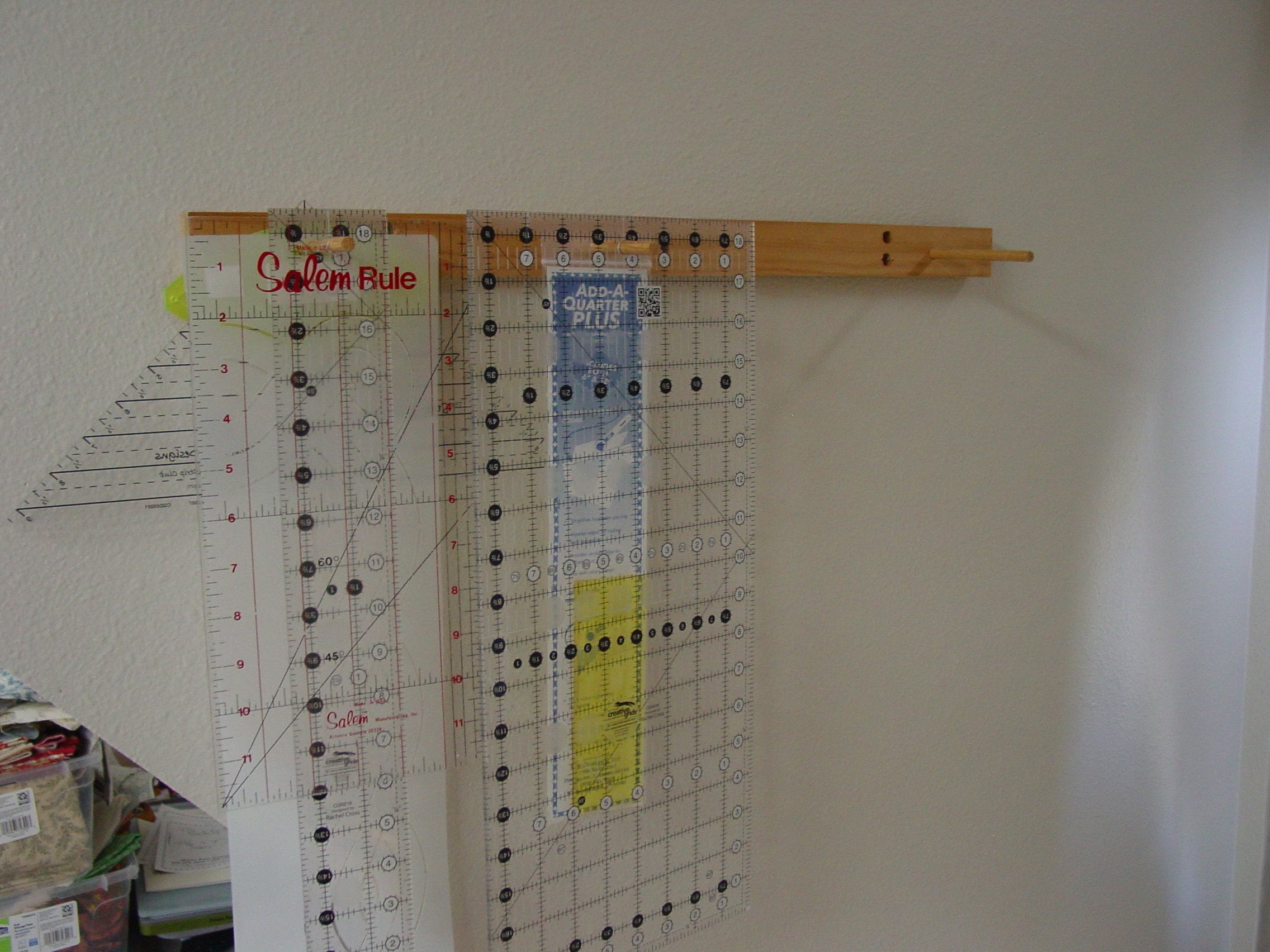 Hanging Ruler Rack
