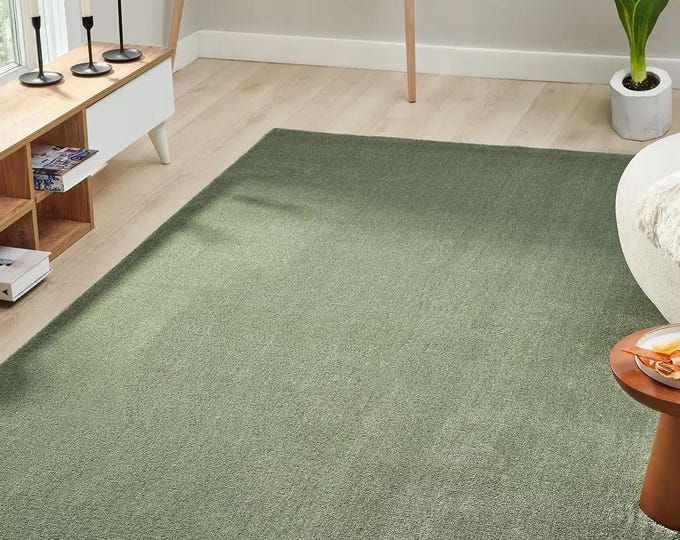 Green Color Microfiber Carpet – Soft, Dust-Free, Modern Living Room Rug