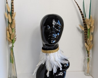 Weißer Feder Choker