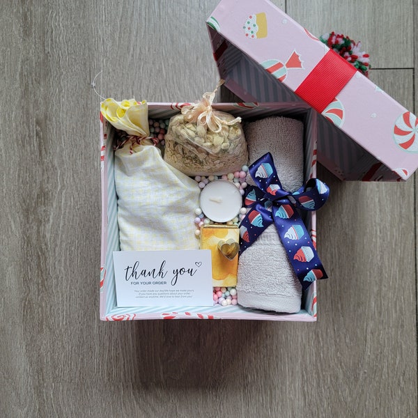 Gift Box - Herbal Bath Sachets, Mason Jar Cookies, Lavender Compress, and Sweet Surprises | Mother's Day, Christmas, Bridal Shower Gifts