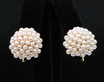 Avon Pink Seed Bead Cluster Clip  Earrings
