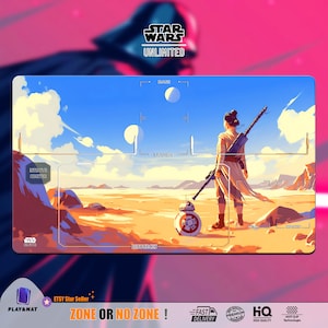 Peut inclure: Tapis de jeu Star Wars rectangulaire avec un paysage désertique, un personnage et BB-8. Le tapis porte les inscriptions "STAR WARS UNLIMITED" et "ZONE OR NO ZONE!". Le fond présente un ciel bleu et deux lunes.
