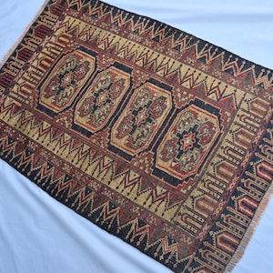 2&#39;10&quot;x4&#39;1&quot; FT Antique Baluch Rug
