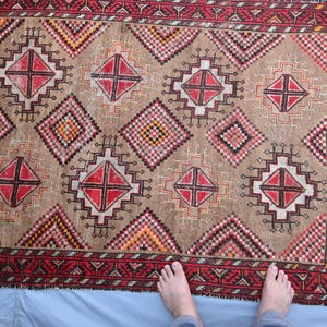 3&#39;9&quot;x7&#39;1&quot; ft Vintage Afghan Baluch Rug