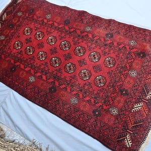 3&#39;6&quot;x6&#39;8&quot; ft Vintage Oriental Rug