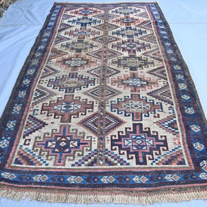 3&#39;3&quot;x6&#39; FT Antique Baluch Rug