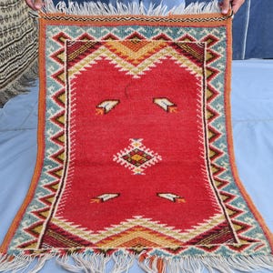 2&#39;1&quot;x2&#39;2&quot; ft Vintage Oriental Rug