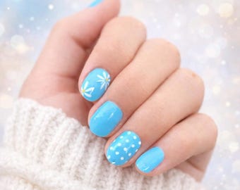 Sky Blue Daisy Nail Wraps | Polka Dot Floral Summer Manicure