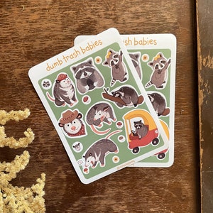 Petits bébés stupides - Feuille d'autocollants brillants - Stickers mignons opossum et raton laveur - Imperméables !!