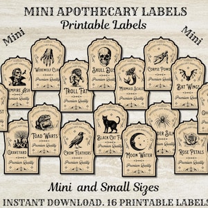 Könnte beinhalten: Ein Satz von 16 druckbaren Mini-Apotheken-Etiketten mit verschiedenen Halloween-Designs. Die Etiketten sind im Vintage-Stil mit Schwarzweiß-Illustrationen und Text. Die Etiketten beinhalten Namen wie "Feenstaub", "Vampir Asche", "Troll Fett", "Schädelstaub", "Meerjungfrauen Schuppen", "Leichenpulver", "Fledermaus Flügel", "Geisterorchidee", "Krötenwarzen", "Schwarze Katzenfell", "Krähenfedern", "Spinnenseide", "Mondwasser" und "Rosenblätter".