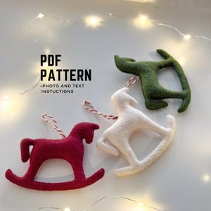 Patrón PDF de caballo balancín para adorno navideño Patrón de costura DIY para adorno navideño de fieltro Instrucciones fáciles de coser a mano