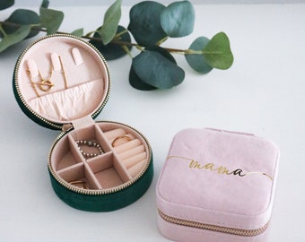 Velvet jewelry box with name personalized gift