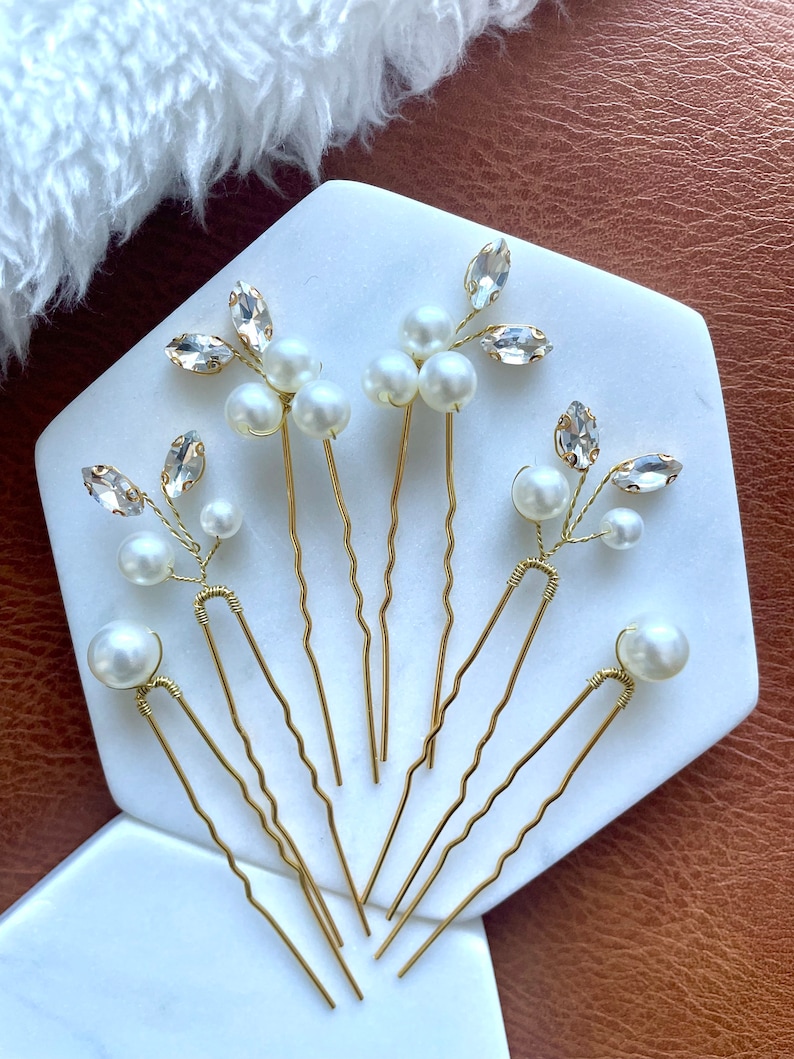 Pearl wedding hair pins, Bridal hair pins image 1