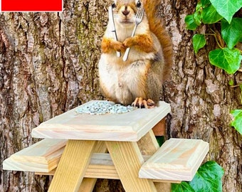 Squirrel bench bird table wildlife feeder picnic pub bench hanging/freestanding yard art plant pot stand