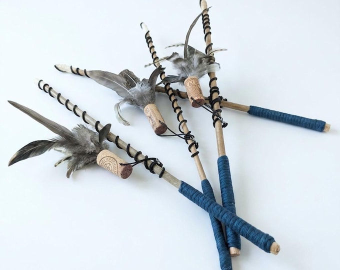 Cat Teaser, Eco-Friendly Cat Toy, Feathered Cat toy, Cat Wand Toys, Cat Enrichment, Sustainable cat toy, Handmade Cat Toy, Bamboo Wand