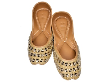 Jutti in pelle decorate: scarpe da sposa indiane, mojari, scarpe Khussa, scarpe indiane, scarpe pakistane, Jutti punjabi