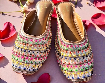 Embellished Leather Jutti Shoes: Indian Bridal Khussa Mojari Loafers Punjabi juttis Khussas Indian shoes Pakistani shoes rhinestone shoes