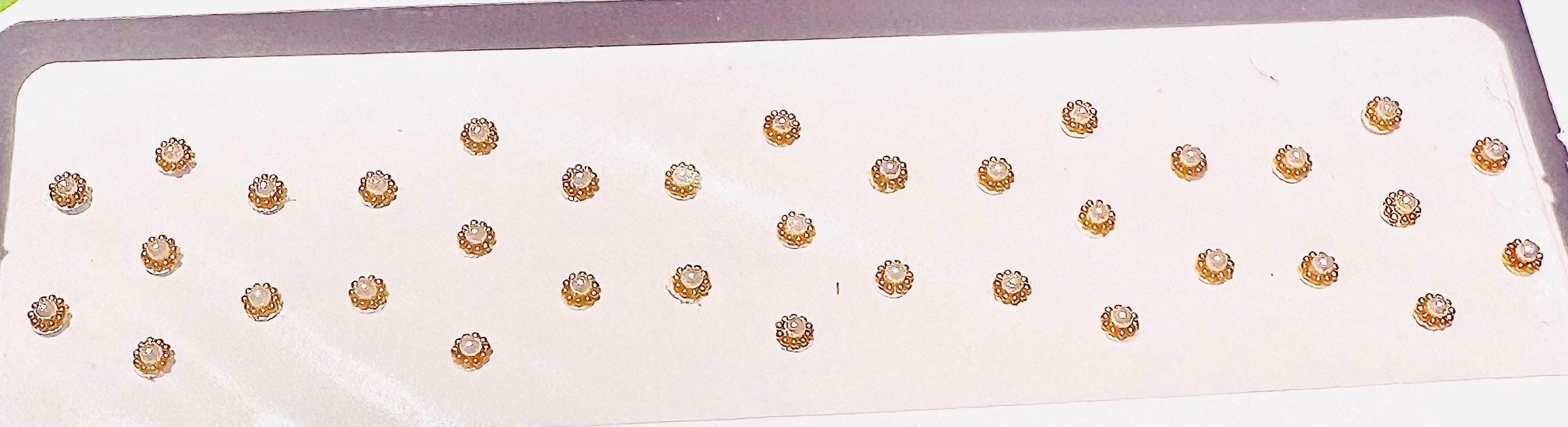 Bindis, 8 Designs of Bindi for the Forehead. Indian Bindi. Crystal ...