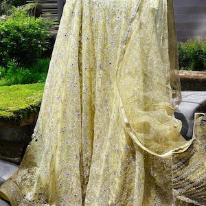 Lehenga, Indian dress, Indian fashion, long dress with dupatta, Pakistani dress, dupatta, Indian wedding dress, party wear lehenga.