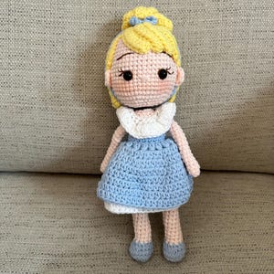Crochet Princess Cinderella Doll: Handmade Plush Toy