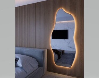 Specchio da terra a grandezza naturale illuminato a led - specchio asimmetrico di grandi dimensioni - specchio irregolare con luce a led - specchio da bagno con luce a led - specchio cosmetico