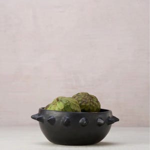 Handmade Barro Negro Spiky Decorative Bowl – Authentic Oaxacan Pottery, Black Clay Centerpiece, Modern Rustic Home Decor