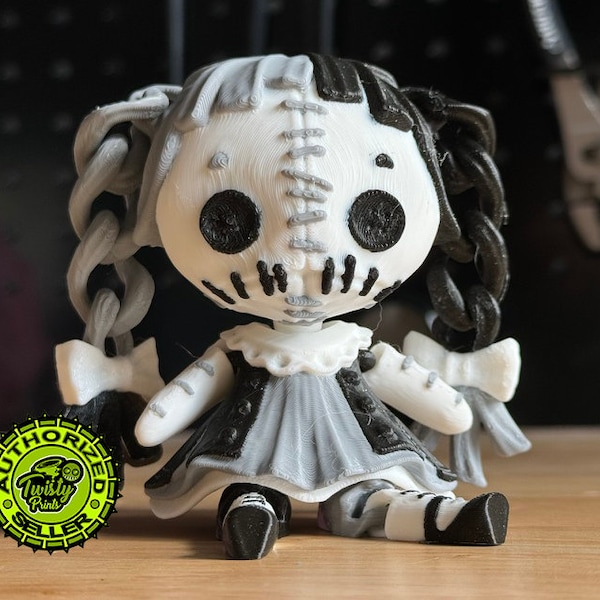 Creepy Doll - Gothic style - 3D Printed - Fidget toy - Twisty Prints