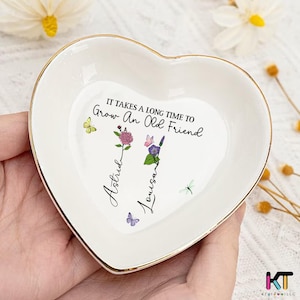 Personalized Birth Flower Jewelry Tray – Custom Ceramic Dish for Rings & Small Accessories
