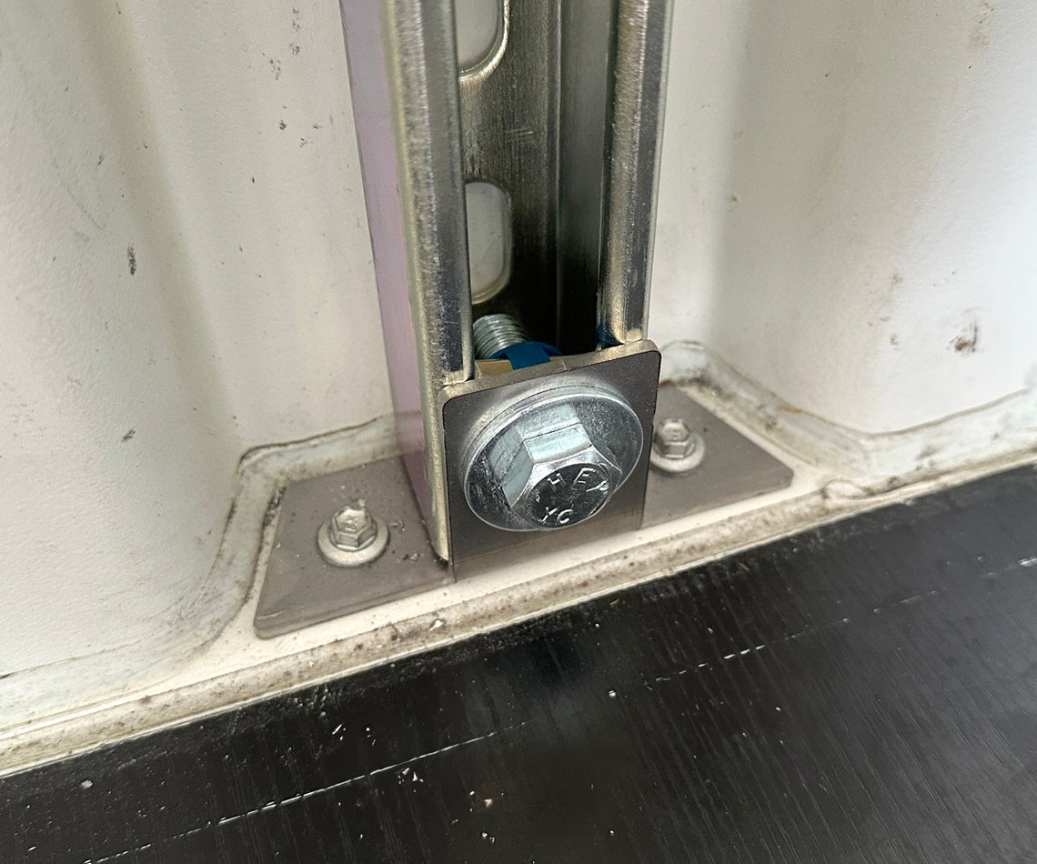 Pair 2 of Cargo Conex Shipping Container Brackets for Unistrut