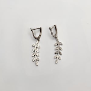 Sterling Silver Leaf Earrings. Nature-Inspired Drop Earrings for Women, Handmade Boho Jewelry, Lightweight Botanical Dangle Gift for Her