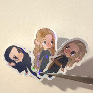 ガラドリエル、アナタール、アダー、ハルブランドのちびキャラステッカー | リングス・オブ・パワー ビニールステッカー
