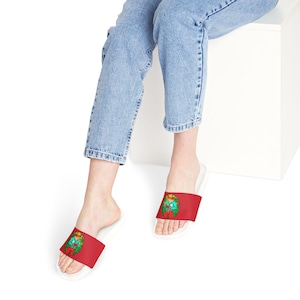 El Sapo Concho Design | Red Frog Slide Sandals | Women&#39;s Removable-Strap Slides | Puerto Rico Endangered Species Awareness