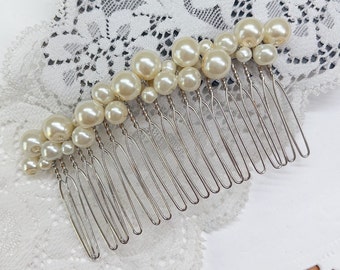 Pearl hair comb, quality pearl comb, pearl hair accessories, comb for a bun, updo comb, silver comb, wedding veil comb, bridal comb