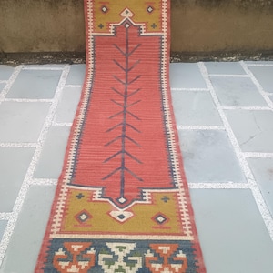 Handwoven Wool Jute Kilim Runner Rug: Vintage Indian Design