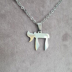 Silver stainless steel necklace 50cm with chai Am Israel Hay pendant image 2