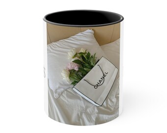 Chanel, Gifts for her, Gifts for Girlfriend, Gift Ideas, Gifts for Boss, Bossbabe, real estate, property, luxury bags, shopping