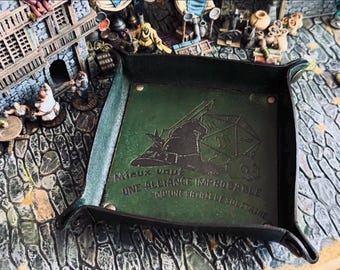 Foldable leather dice tray, DnD and RPG accessory, handmade dice rolling tray, portable storage for tabletop games
